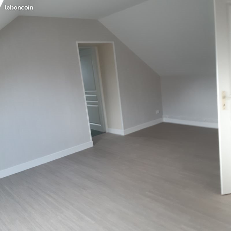 Maison à louer, 130m², Chabanais