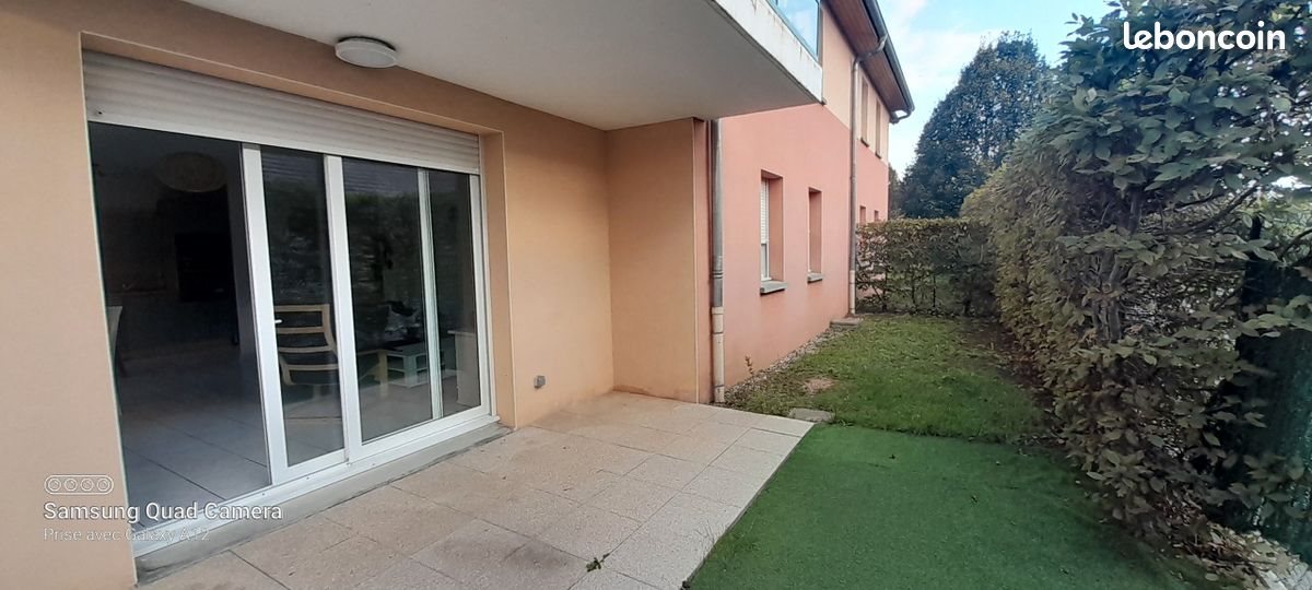 Appartement à louer, 71m², Epervans