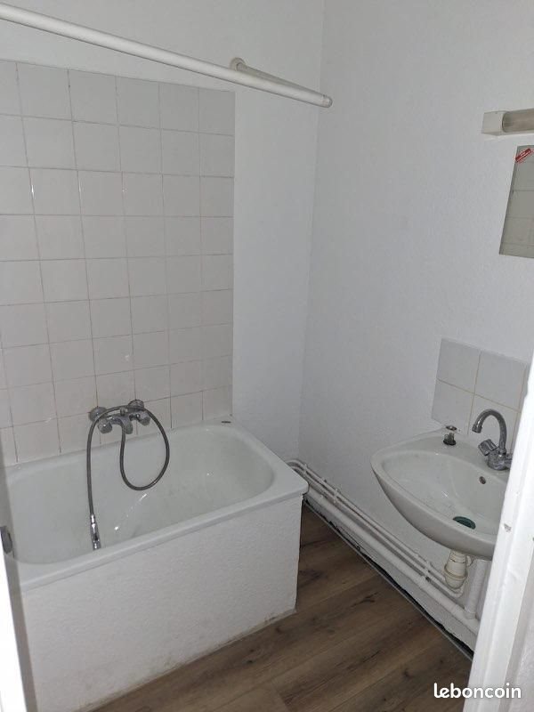 Appartement à louer, 29m², Marseille 1er