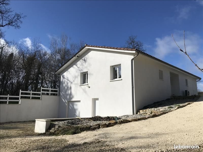 Maison à louer, 109m², Léguillac-de-l'Auche