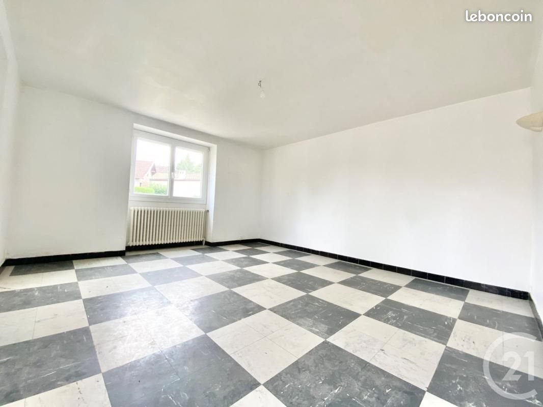 Maison à louer, 92m², Les Abrets en Dauphiné