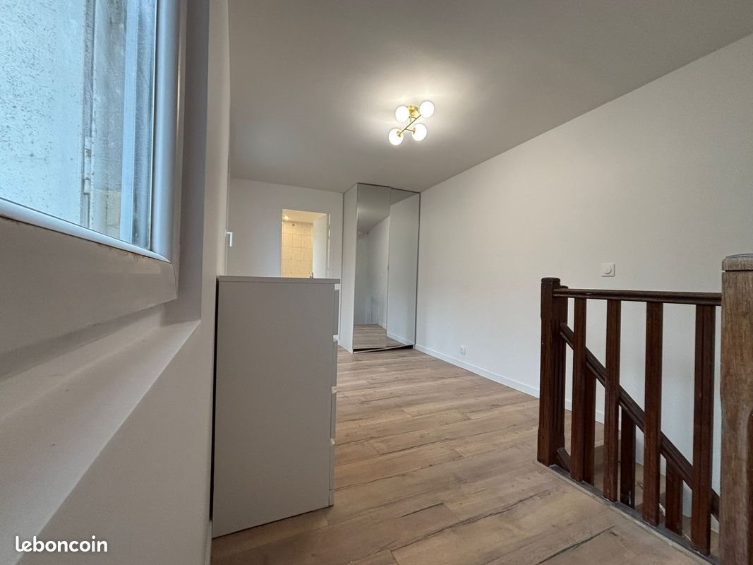 Maison à louer, 40m², Nanterre