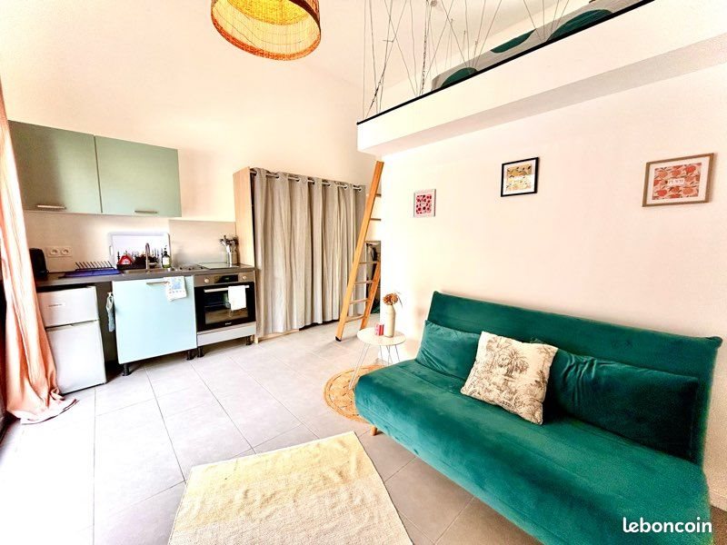 Appartement à louer, 21m², Marseille 9ème