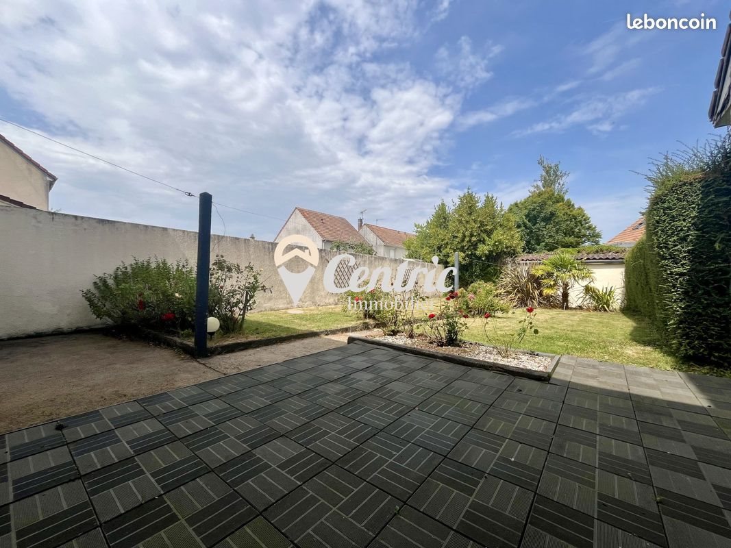 Maison à louer, 88m², Bressuire