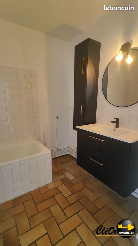 Appartement à louer, 60m², Pierre-de-Bresse