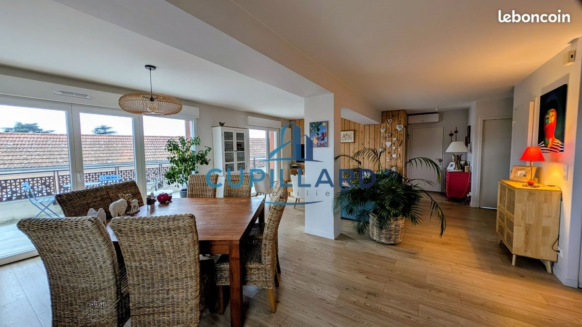 Appartement à vendre, 100m², Le Coteau