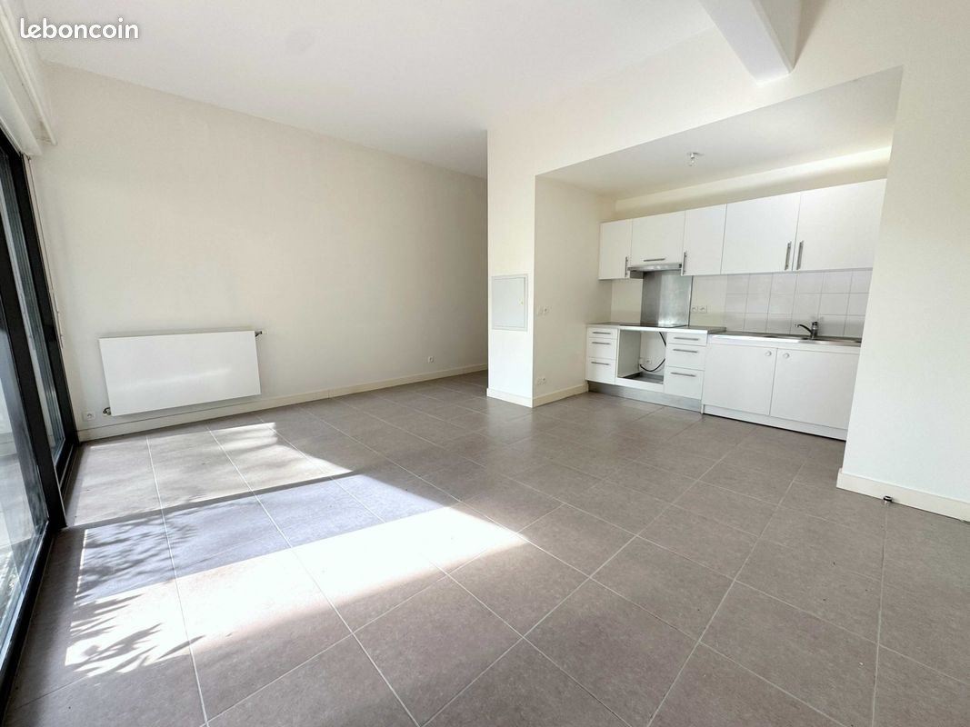 Appartement à louer, 52m², Bordeaux