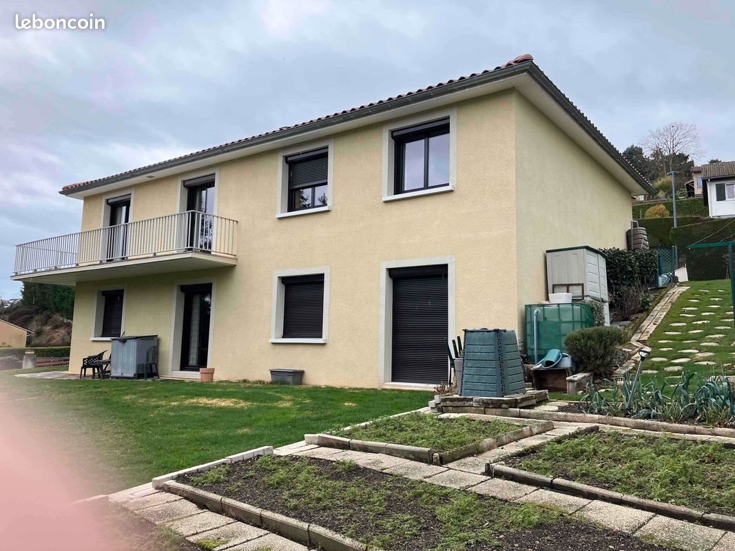 Maison à vendre, 174m², Saint-Genest-Lerpt