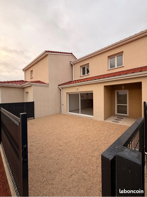 Maison à louer, 90m², Riorges