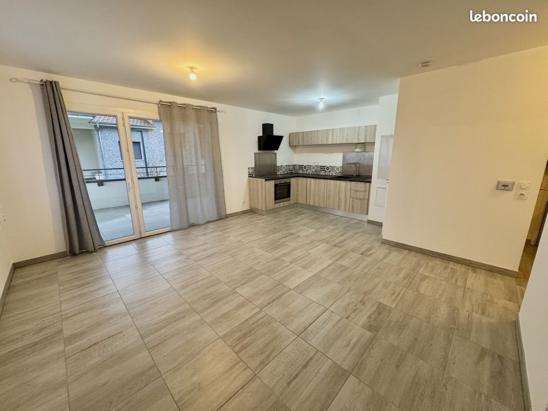 Appartement à louer, 47m², Heyrieux