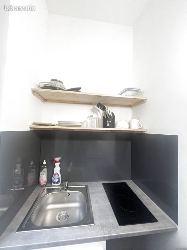 Appartement à louer, 17m², Nîmes