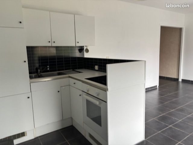 Appartement à louer, 31m², Gières