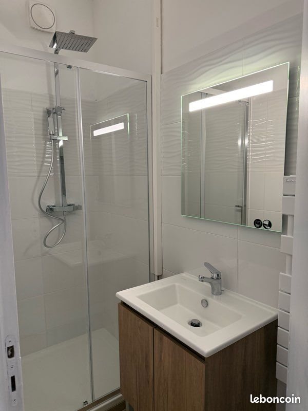 Appartement à louer, 27m², Saint-Rémy-de-Provence