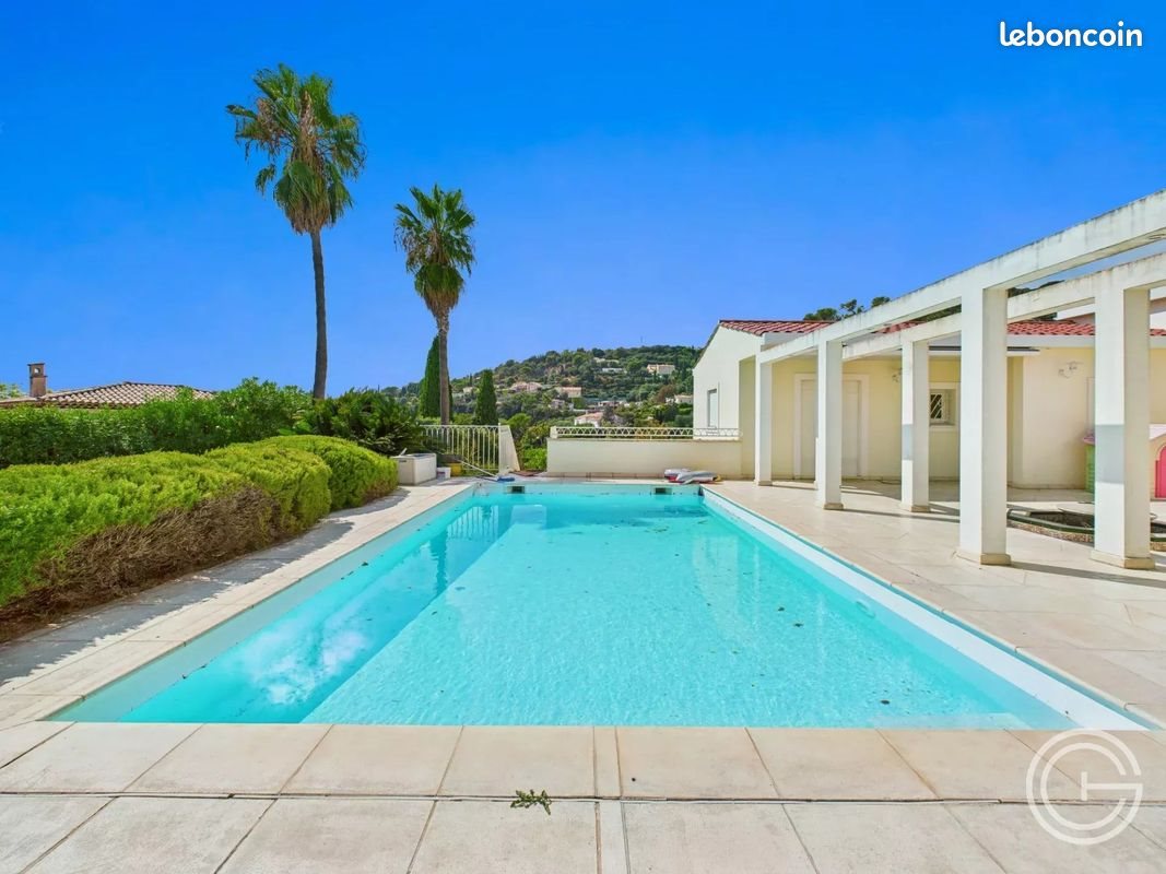 Maison à louer, 183m², Nice