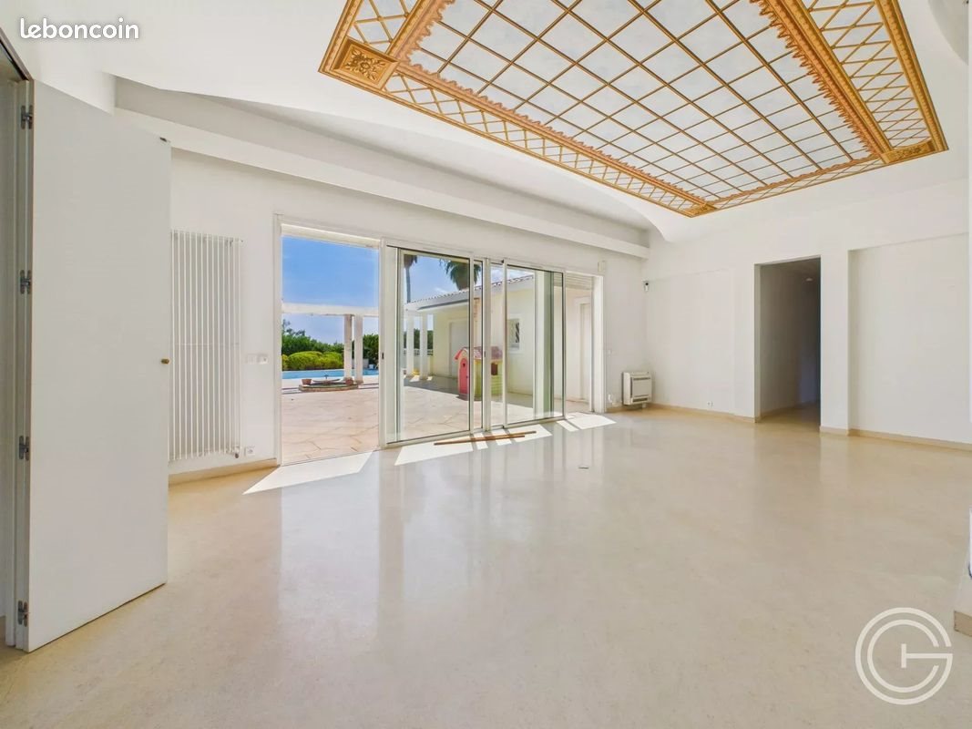 Maison à louer, 183m², Nice