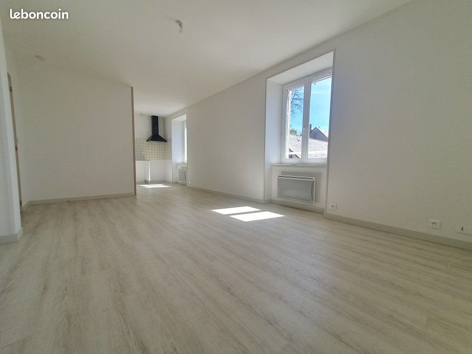 Appartement à louer, 70m², Soulages-Bonneval