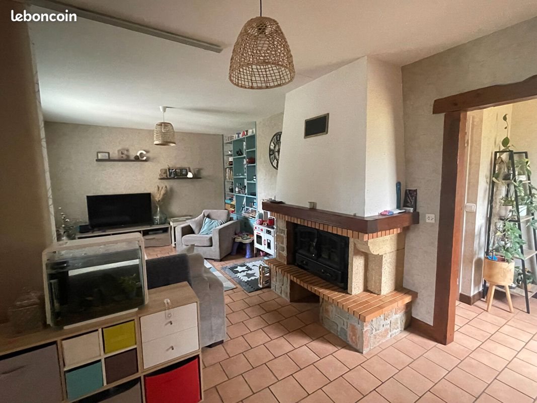 Maison à vendre, 95m², Villegongis