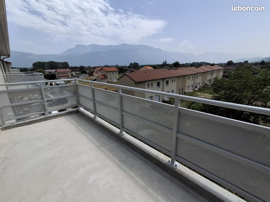 Appartement à louer, 69m², Tullins