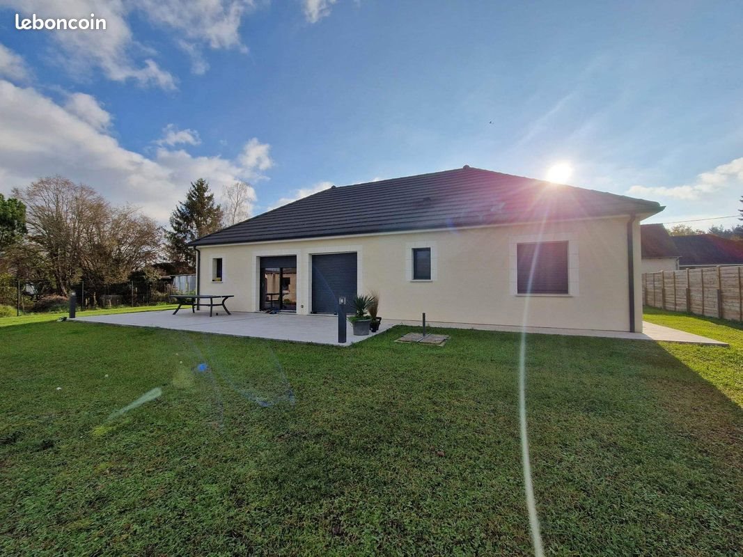 Maison à louer, 115m², Mehun-sur-Yèvre