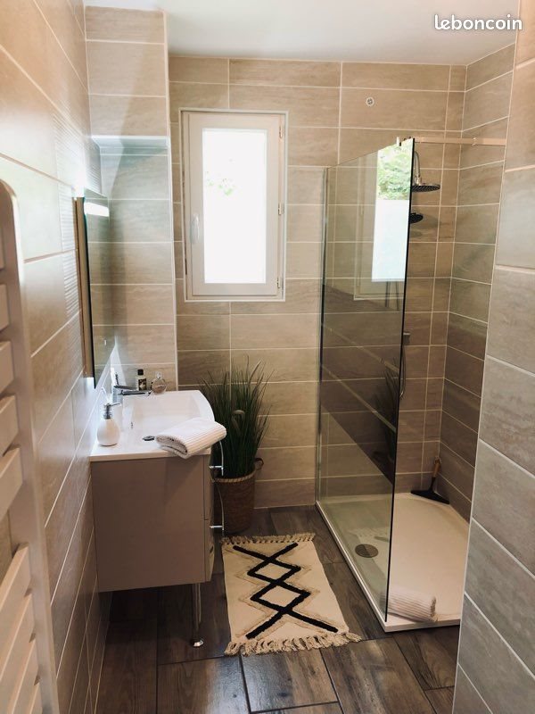 Maison à louer, 90m², Eymouthiers