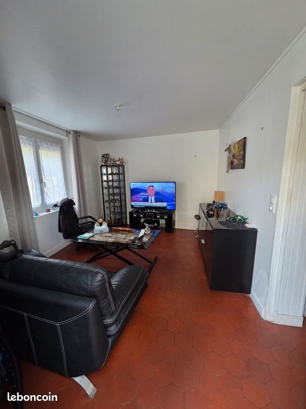 Maison à louer, 52m², Saint-Pierre-de-Bailleul