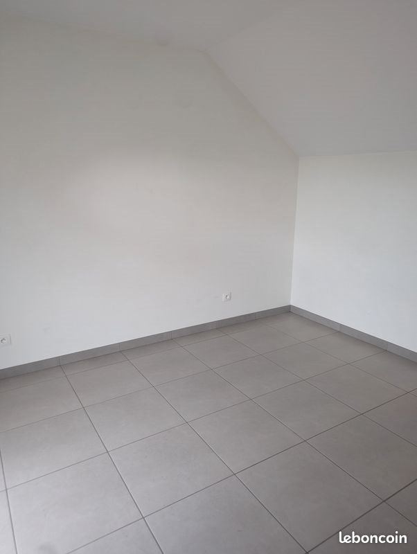Appartement à louer, 38m², Mantes-la-Ville