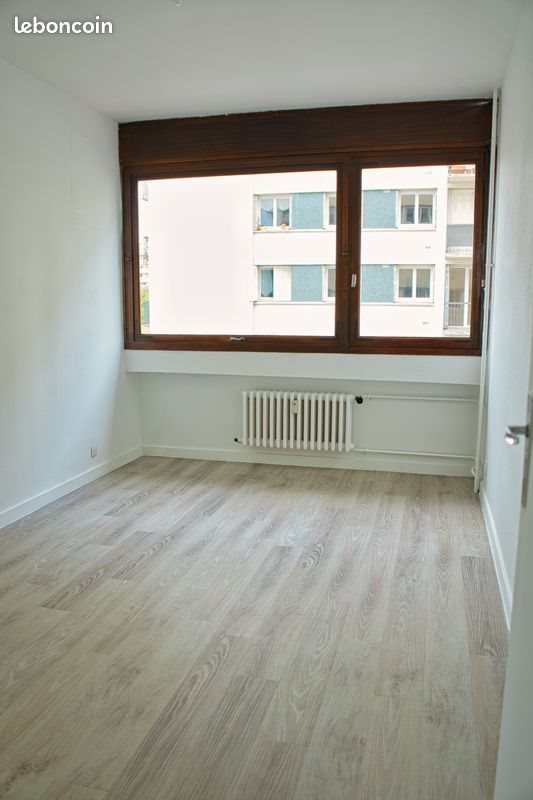 Appartement à louer, 38m², Saint-Etienne