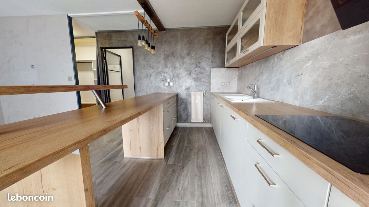Appartement à vendre, 66m², Longvic