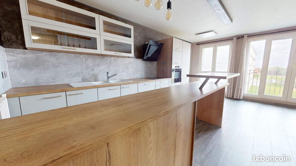 Appartement à vendre, 66m², Longvic