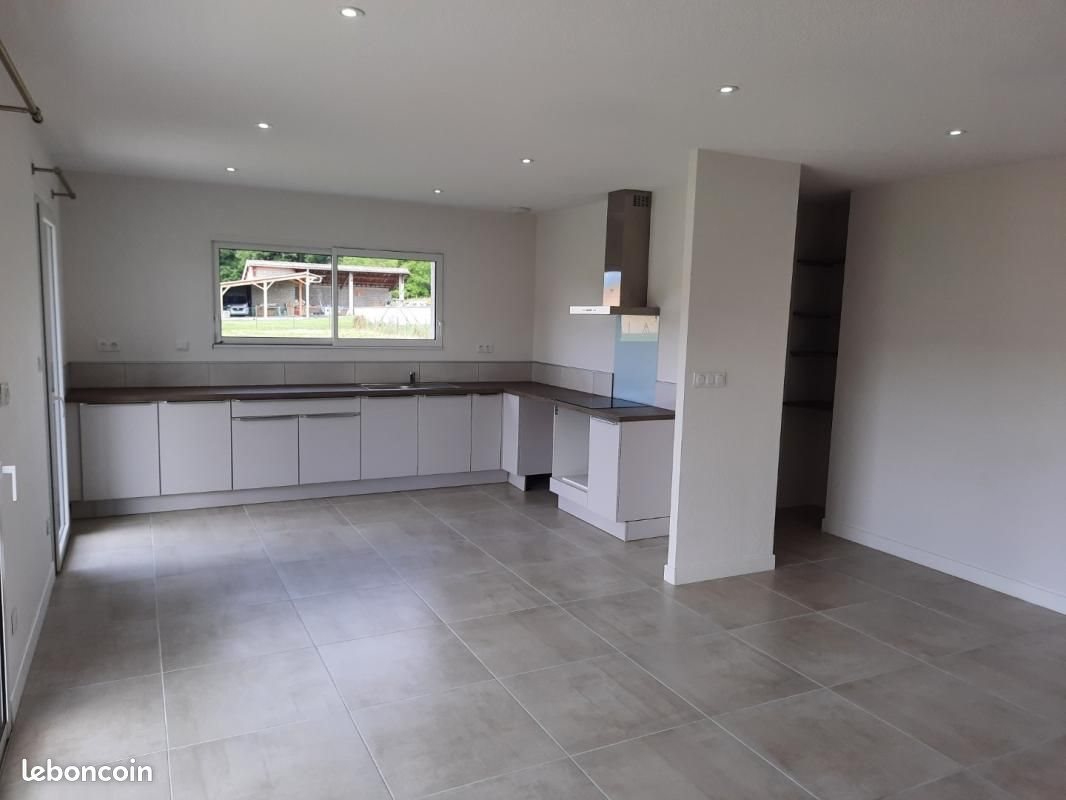 Maison à louer, 80m², Bordes-de-Rivière