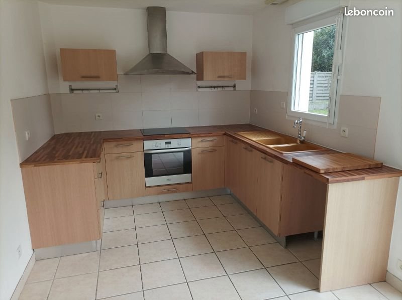 Maison à louer, 85m², Plouigneau