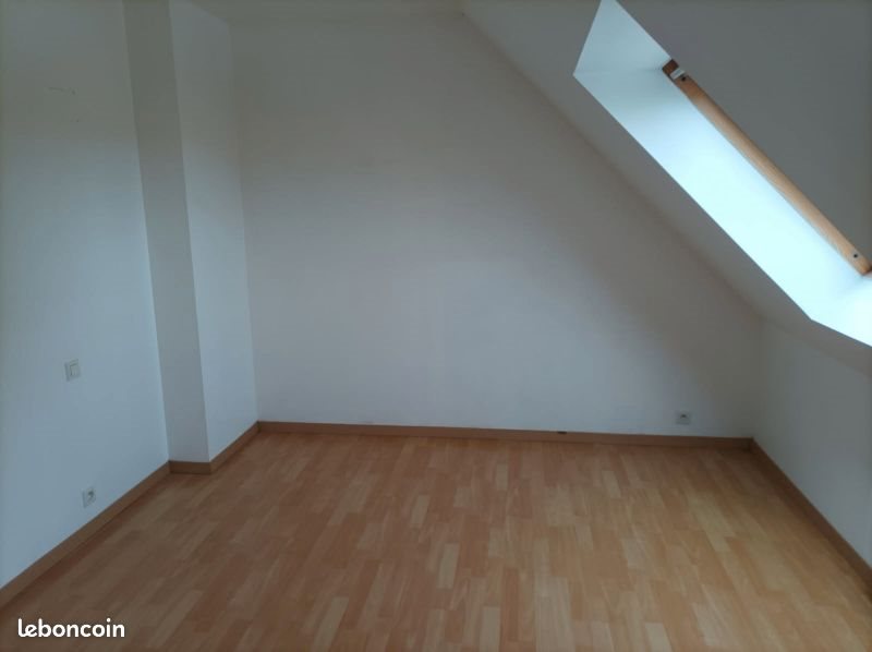 Maison à louer, 85m², Plouigneau