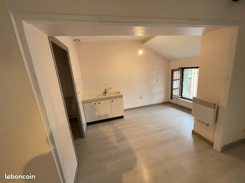 Appartement à louer, 65m², Chabreloche