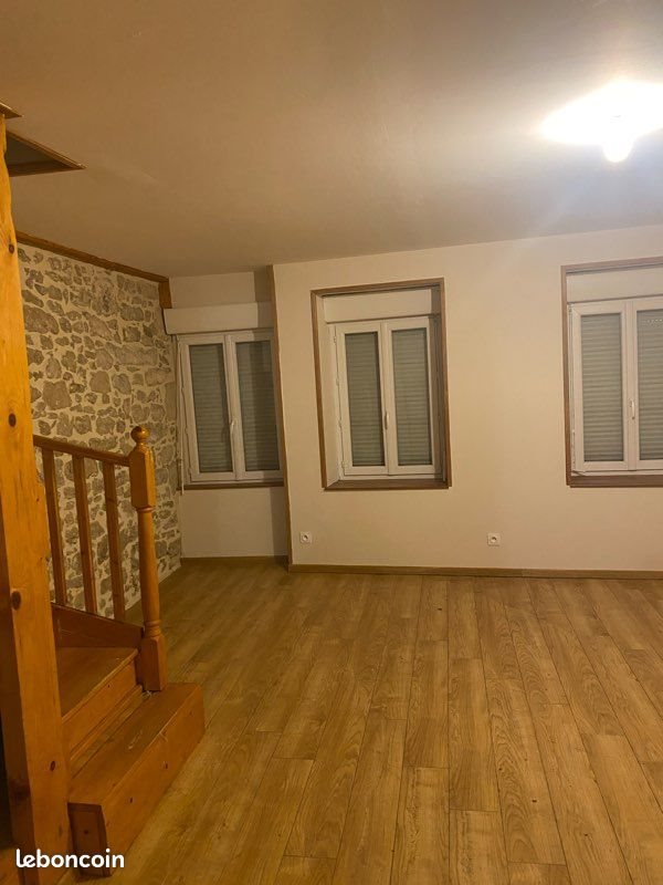 Appartement à louer, 90m², Guéret
