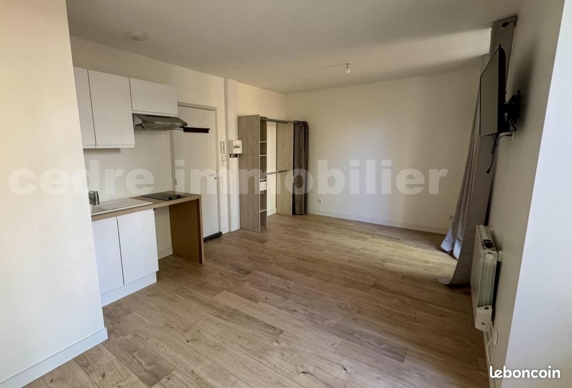 Appartement à louer, 27m², Orléans