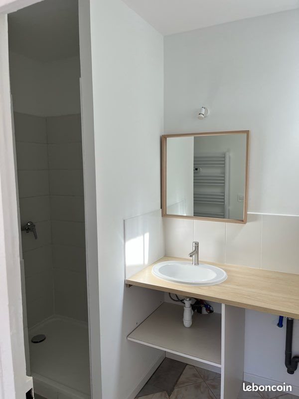 Appartement à louer, 24m², Roquevaire