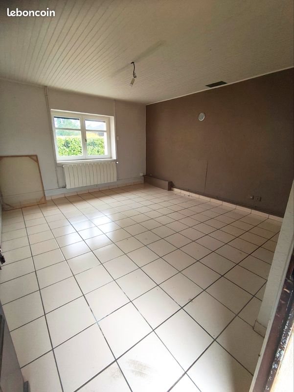 Maison à louer, 70m², Champdieu
