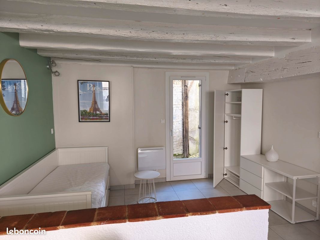 Appartement à louer, 25m², Auxerre