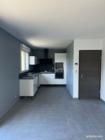 Maison à louer, 96m², Ay-sur-Moselle