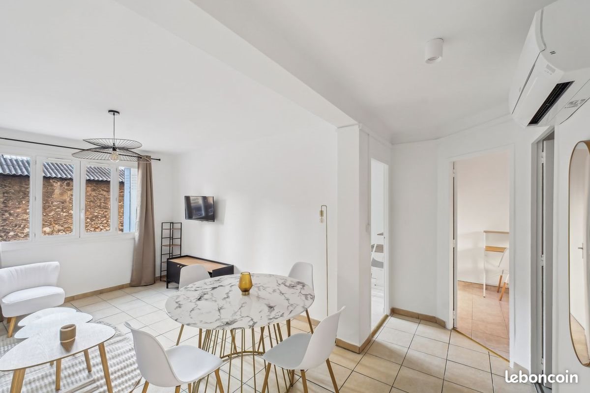 Appartement à louer, 51m², Marseille 5ème