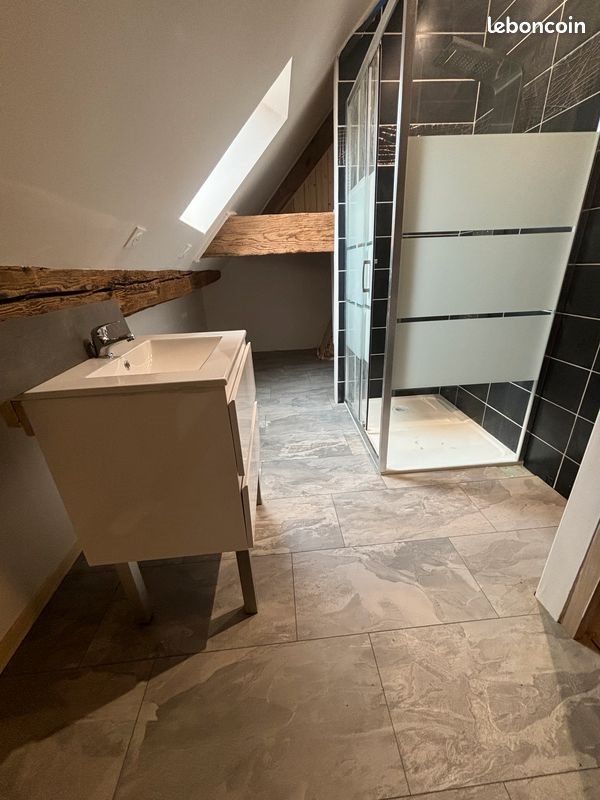 Appartement à louer, 65m², Lons-le-Saunier