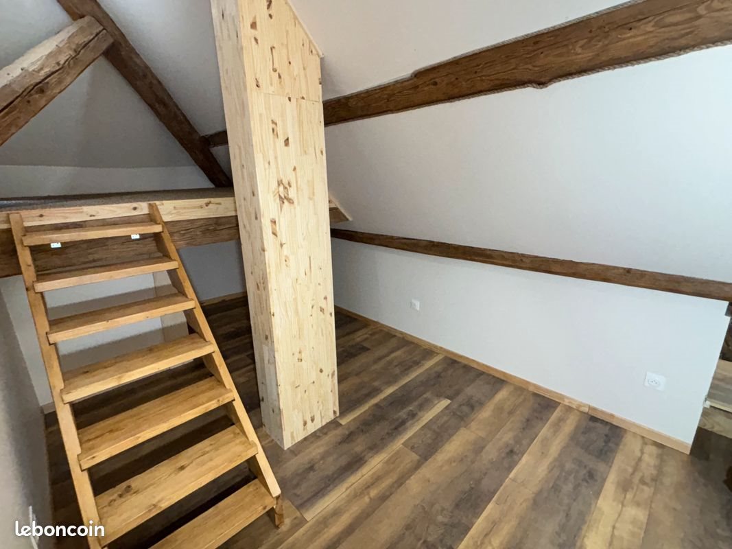 Appartement à louer, 65m², Lons-le-Saunier