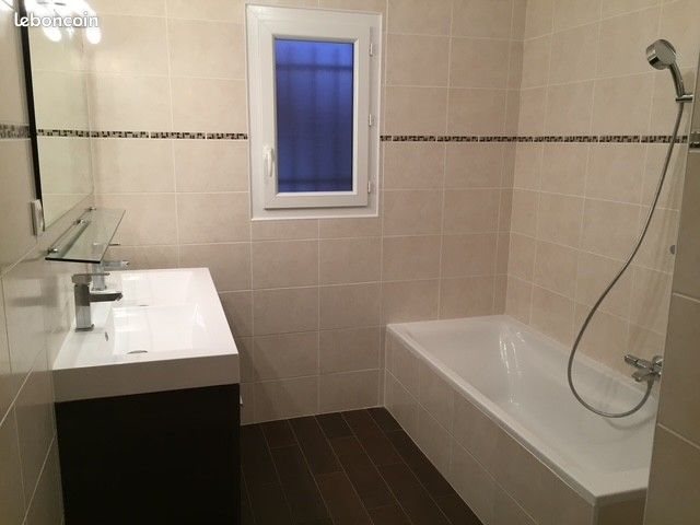 Maison à louer, 120m², Saint-Jean-de-Gonville