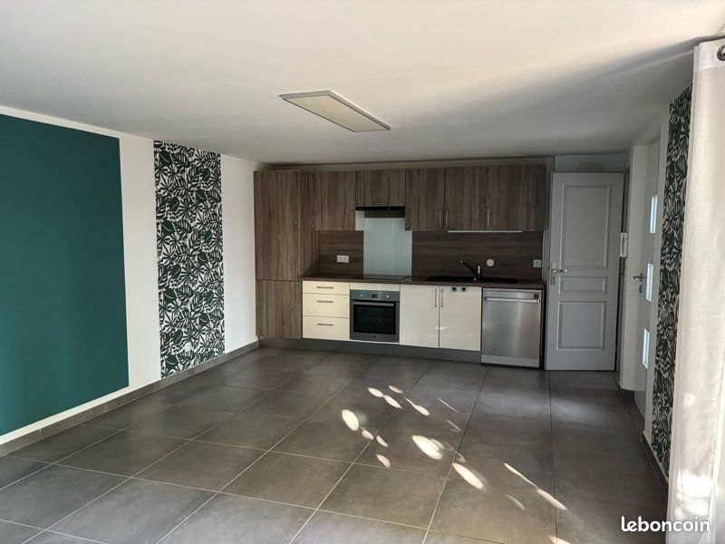 Appartement à louer, 56m², Toulon