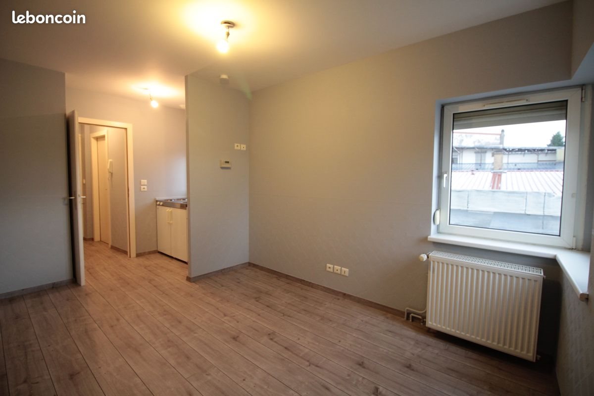 Appartement à louer, 19m², L'Hôpital