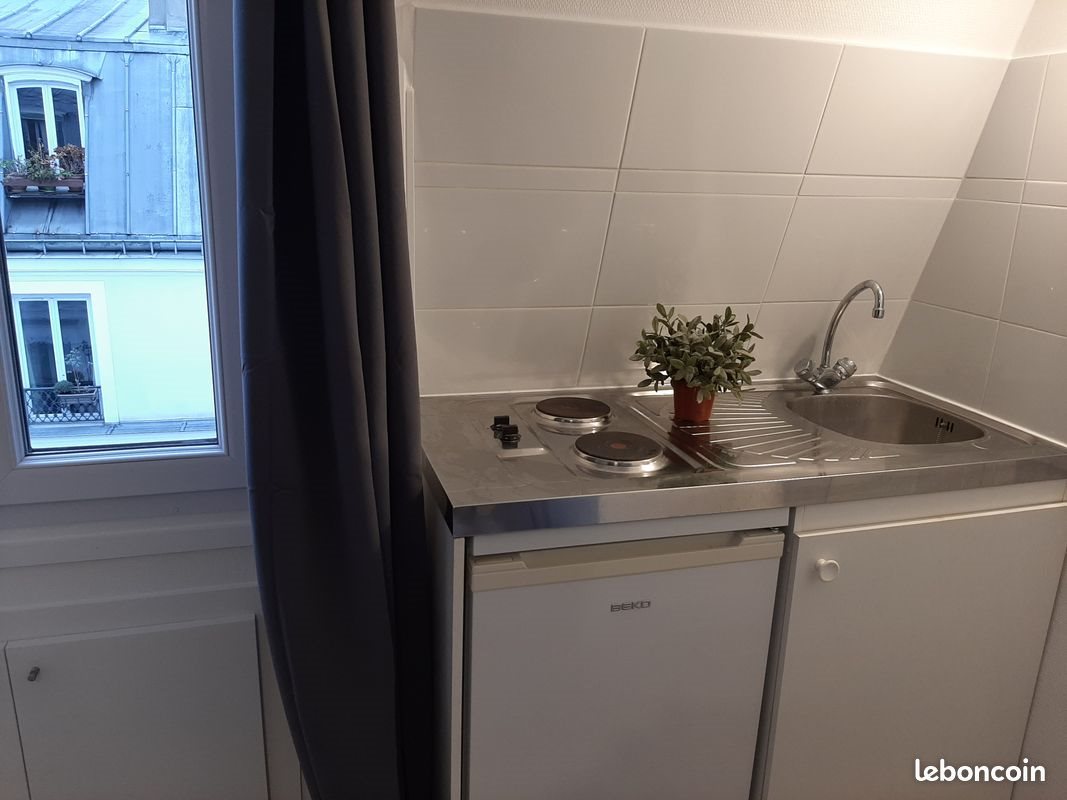 Appartement à louer, 12m², Paris 11ème