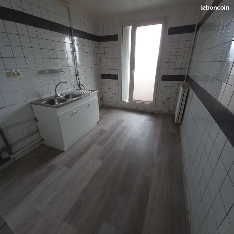 Appartement à louer, 100m², Sassenage