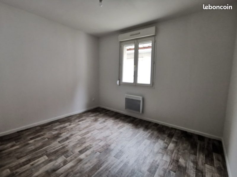 Appartement à louer, 74m², Fismes