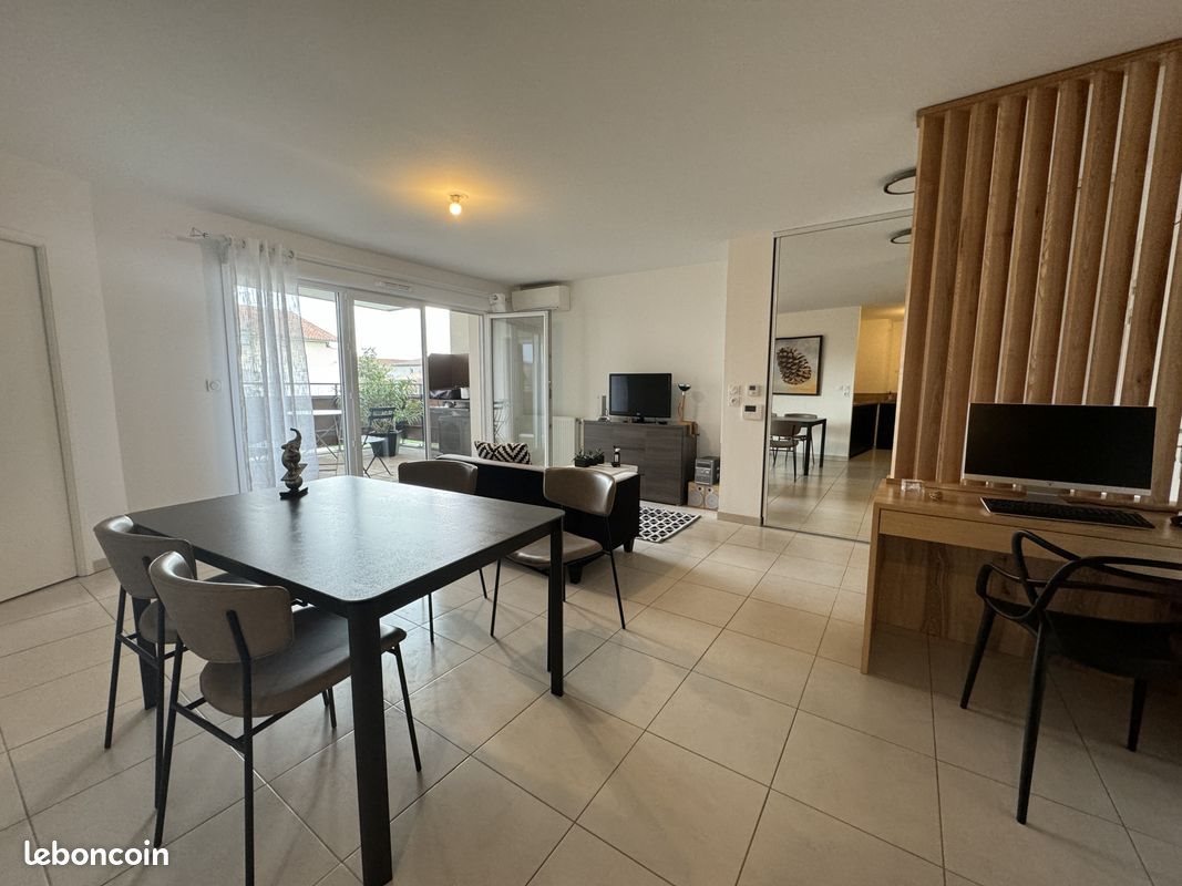 Appartement à louer, 51m², Castelginest