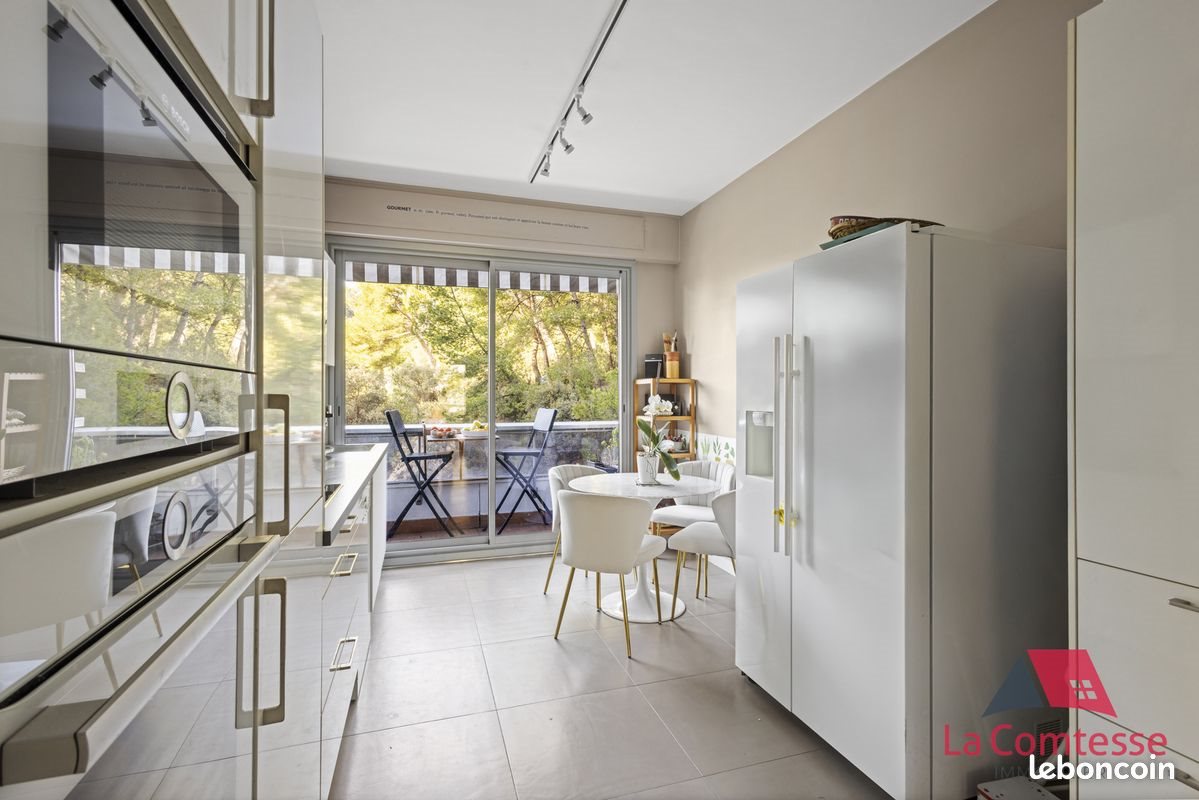 Appartement à vendre, 188m², Marseille 8ème